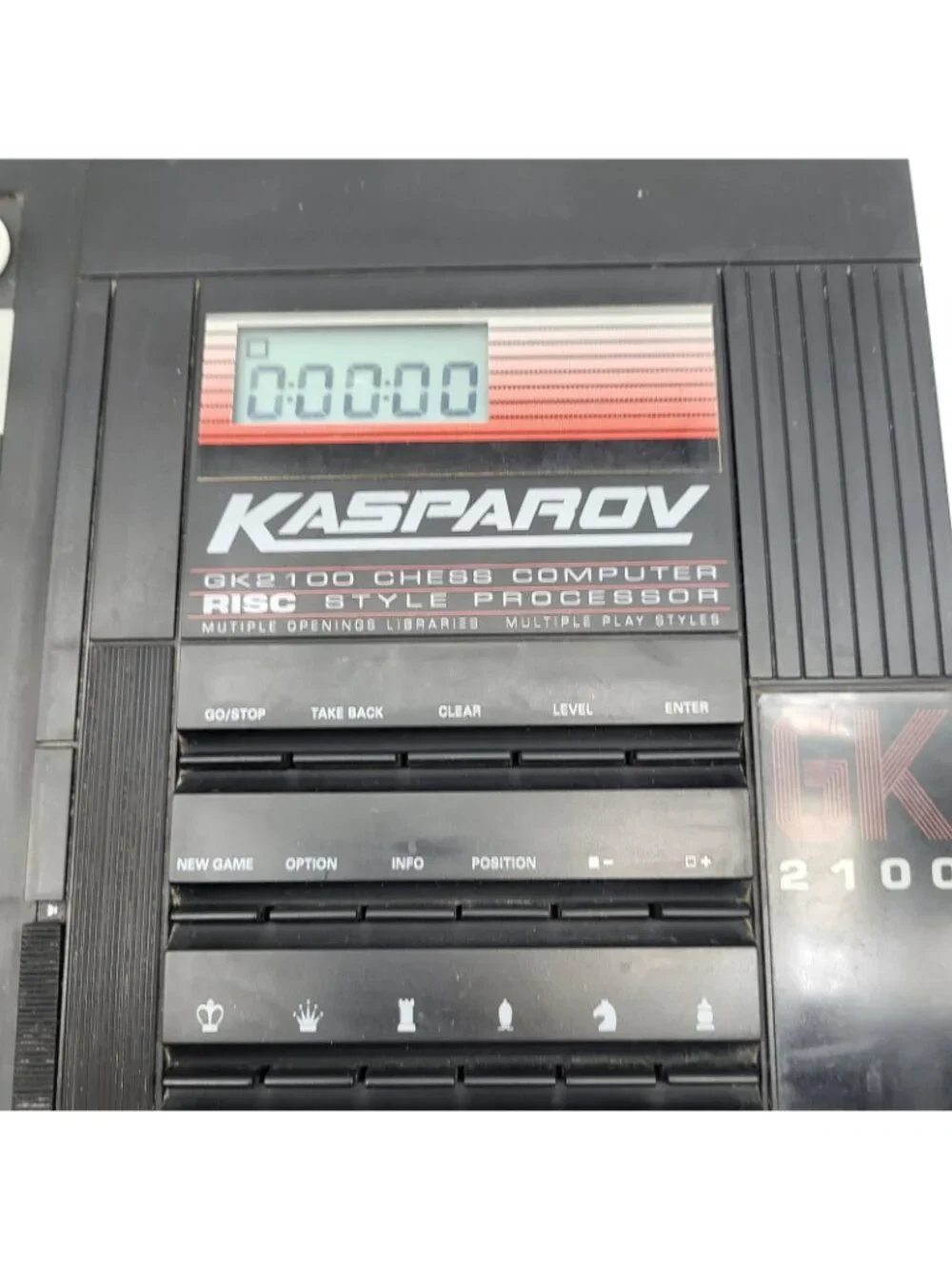 Saitek Kasparov GK 2100 Chess Computer trainer Vintage 90’s magnetic works